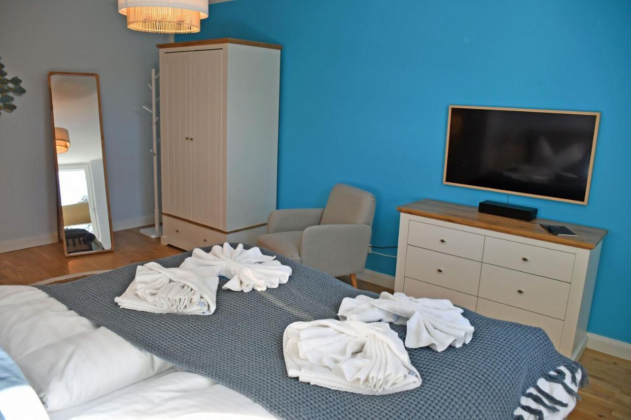 Schoene Ferienwohnungen Mit Kamin Im Ostseebad Sellin ภายนอก รูปภาพ