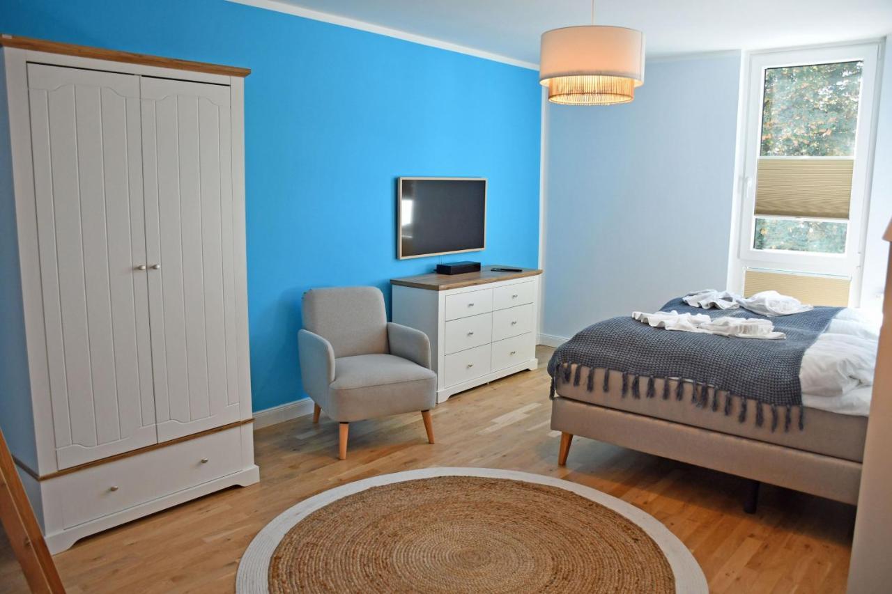 Schoene Ferienwohnungen Mit Kamin Im Ostseebad Sellin ภายนอก รูปภาพ