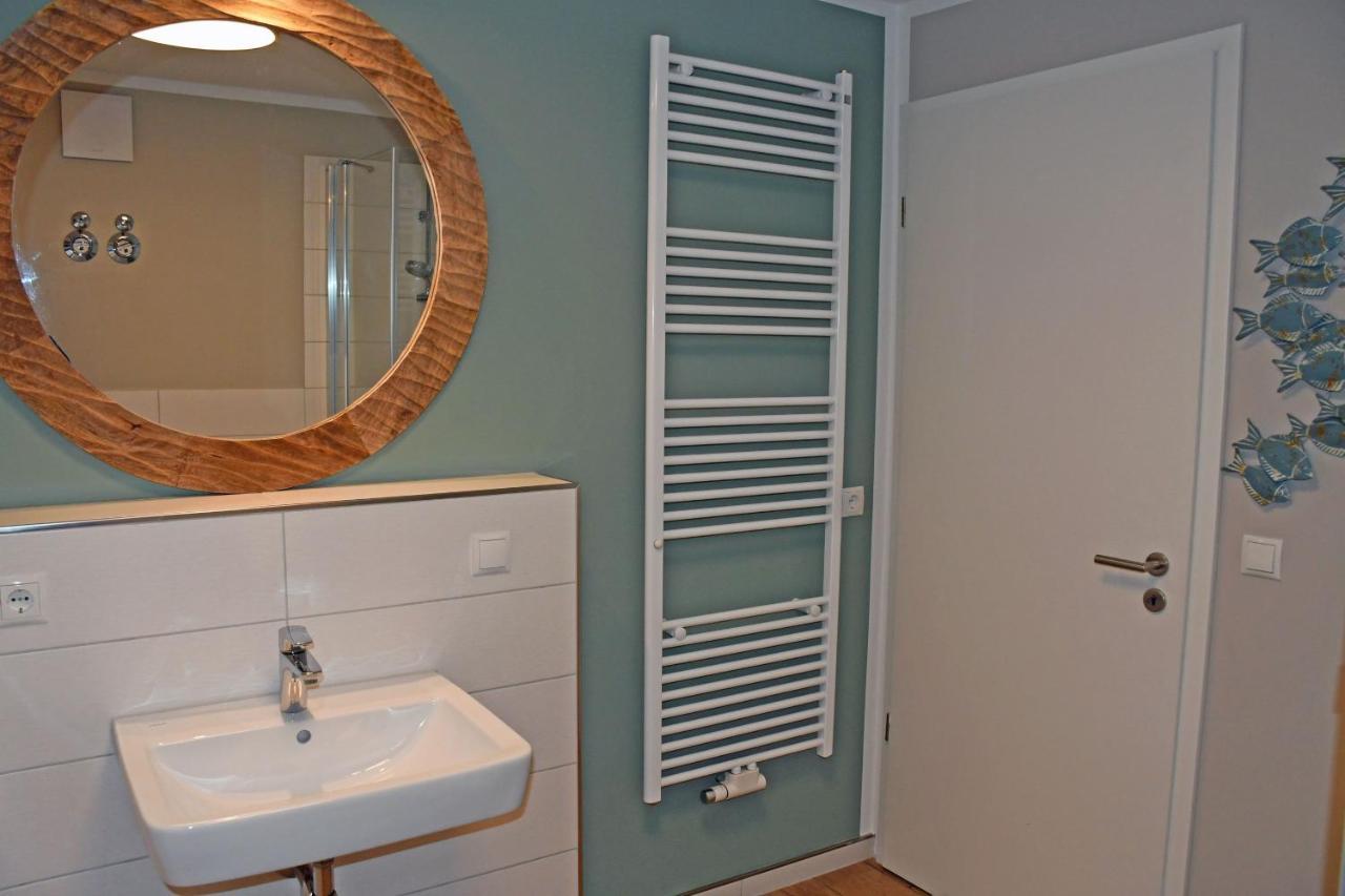 Schoene Ferienwohnungen Mit Kamin Im Ostseebad Sellin ภายนอก รูปภาพ